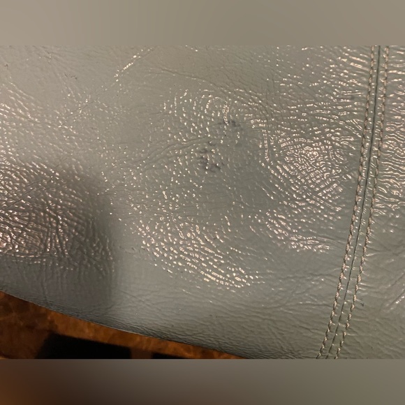 🩵Coach~Tiffany Blue Large Lynne Hobo Crinkle Patent Leather Silver Hardware - Picture 17 of 17